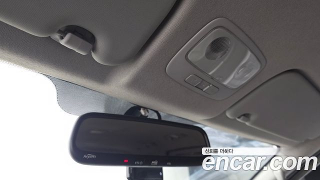 Hyundai Starex 2012 — photo 18