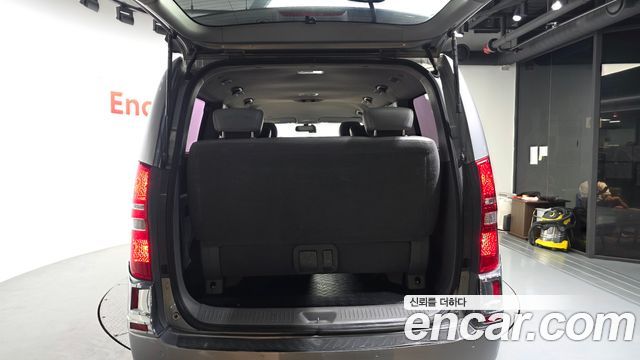 Hyundai Starex 2012 — photo 20