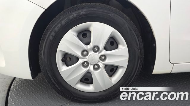 Kia K3 2016 — photo 5