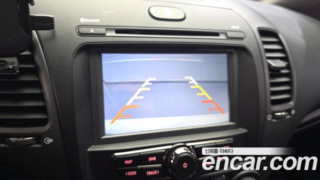 Kia K3 2016 — photo 16