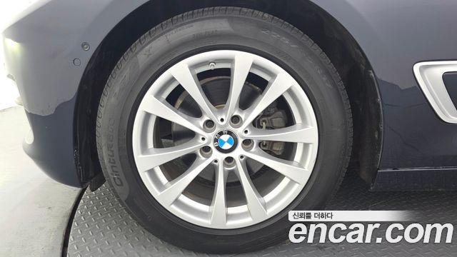 BMW Gran Turismo 2021 — photo 5