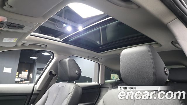 BMW Gran Turismo 2021 — photo 18