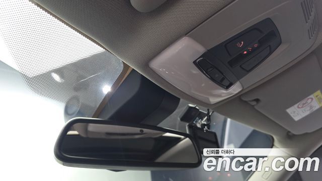 BMW Gran Turismo 2021 — photo 19