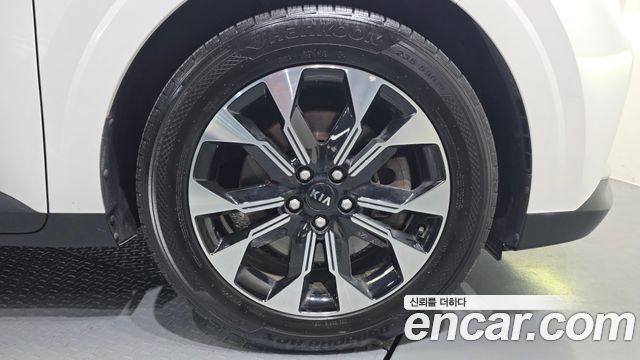 Kia Canival 2021 — photo 7