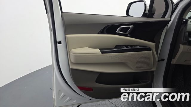 Kia Canival 2021 — photo 14