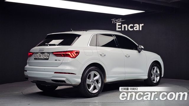 Audi Q3 2020 — photo 2