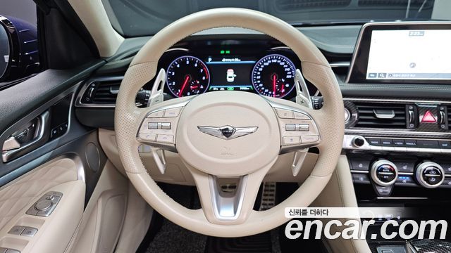 Genesis G70 2019 — photo 12