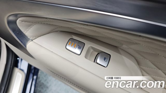 Genesis G70 2019 — photo 18