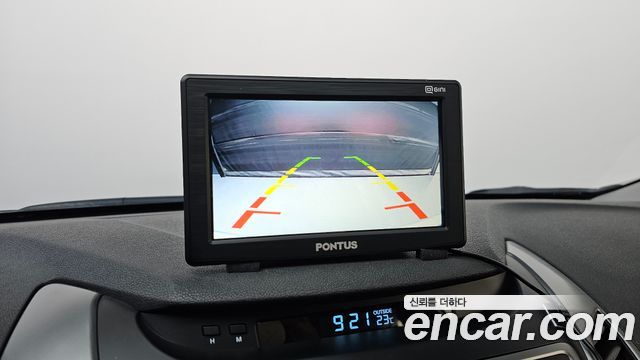 Hyundai AVANTE 2015 — photo 20