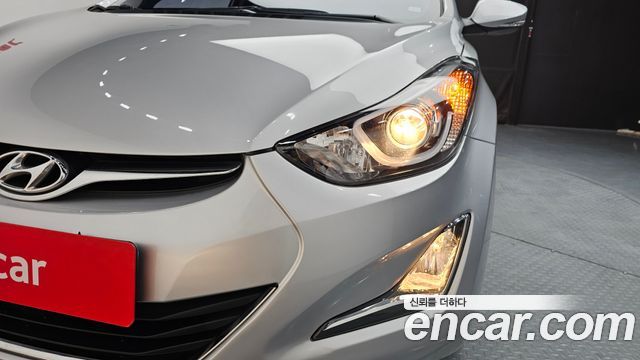 Hyundai AVANTE 2015 — photo 8