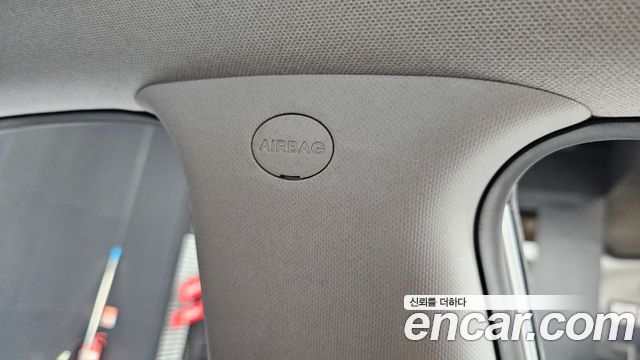 Hyundai AVANTE 2015 — photo 29