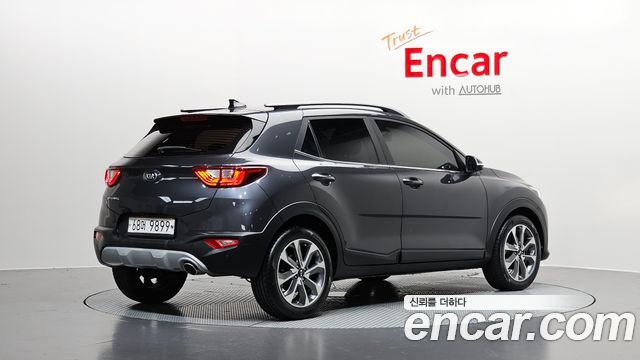 Kia Stonic 2019 — photo 2