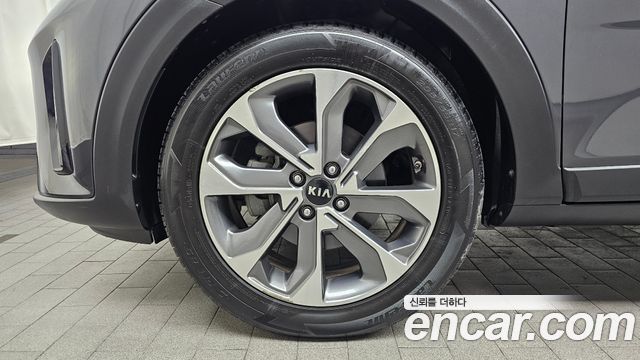 Kia Stonic 2019 — photo 5