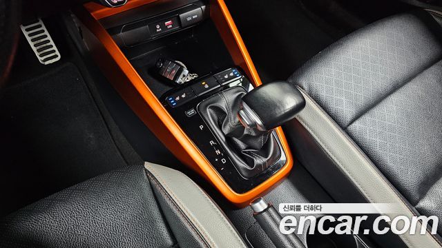 Kia Stonic 2019 — photo 9