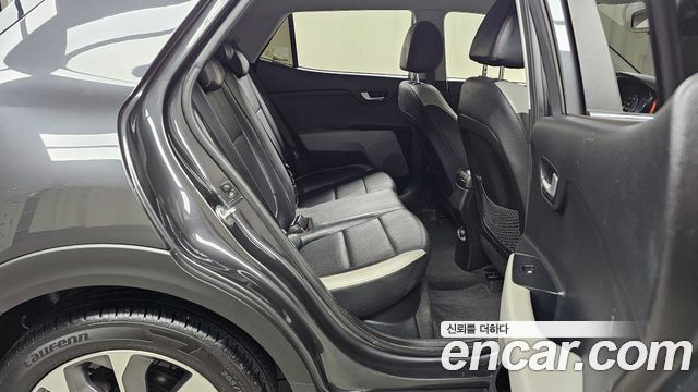 Kia Stonic 2019 — photo 12