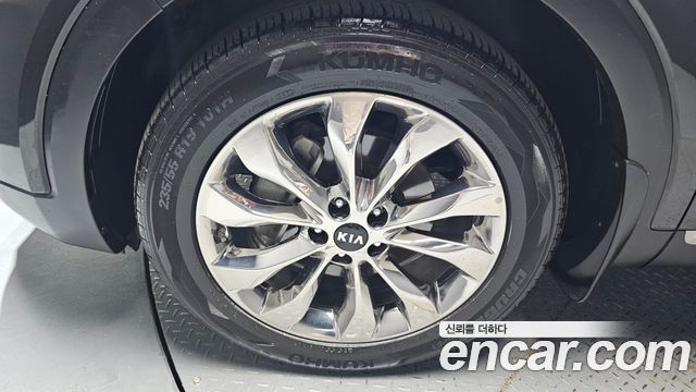 Kia Sorento 2019 — photo 5