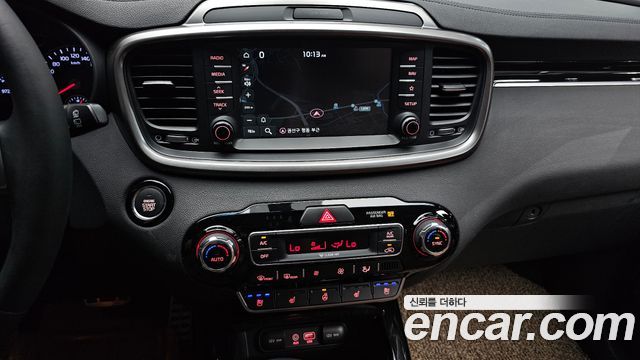 Kia Sorento 2019 — photo 19