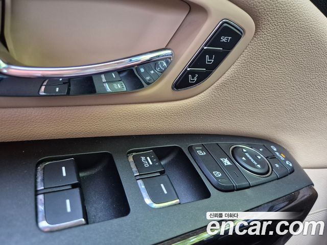 Kia Canival 2019 — photo 12