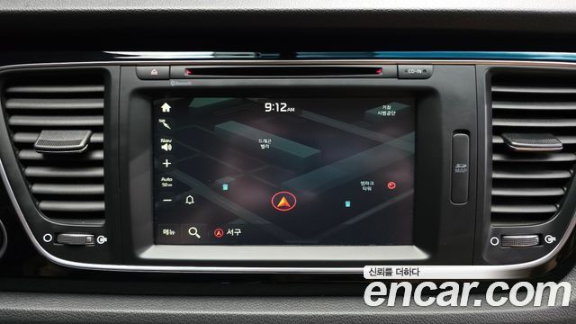 Kia Canival 2015 — photo 20