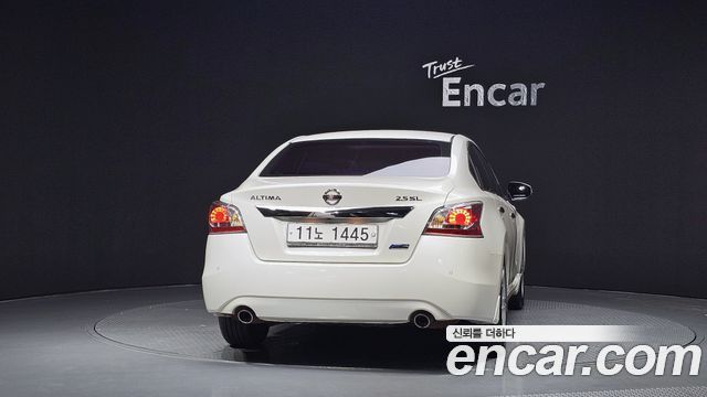 Nissan Altima 2015 — photo 4