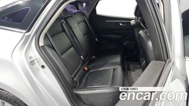 Renault Korea SM6 2016 — photo 17