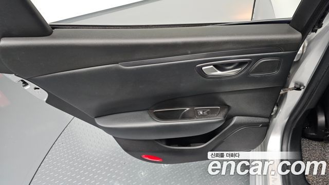 Renault Korea SM6 2016 — photo 15