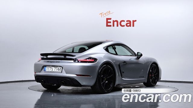 Porsche 718 2021 — photo 2
