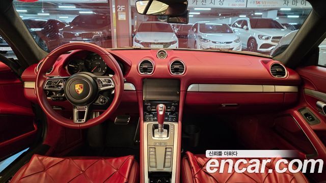 Porsche 718 2021 — photo 10