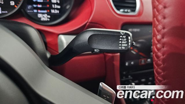 Porsche 718 2021 — photo 27