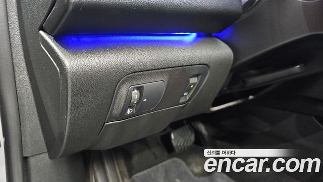 Renault Korea SM6 2019 — photo 22