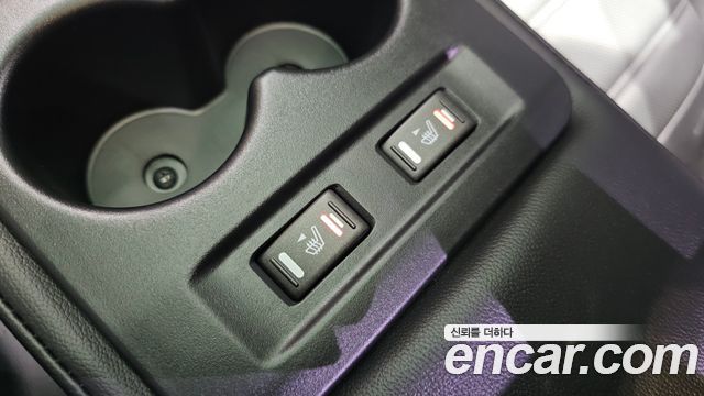 Renault Korea SM6 2019 — photo 24