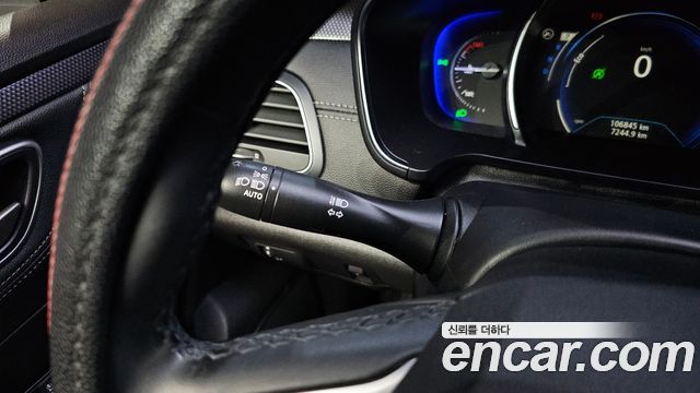 Renault Korea SM6 2019 — photo 29
