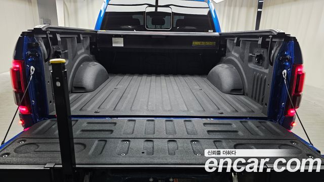 Ford F150 2018 — photo 26