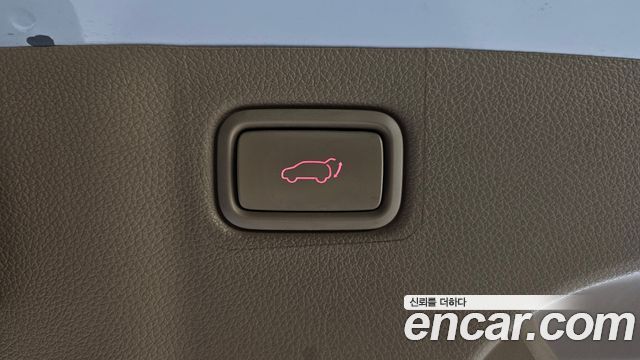 Kia Canival 2017 — photo 20