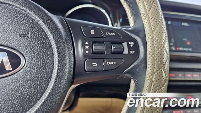 Kia Canival 2019 — photo 15