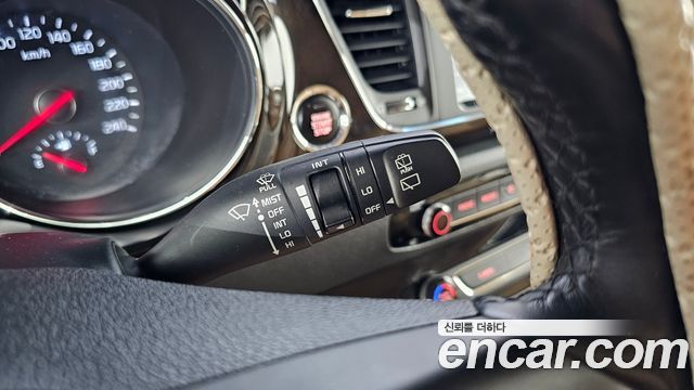 Kia Canival 2019 — photo 20