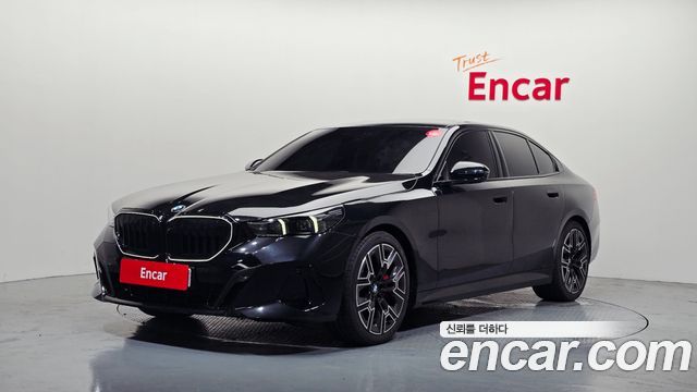 BMW 5-Series 2026 — photo 1