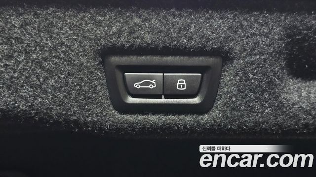 BMW 5-Series 2026 — photo 18