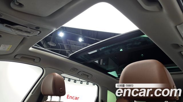 Audi Q7 2021 — photo 22