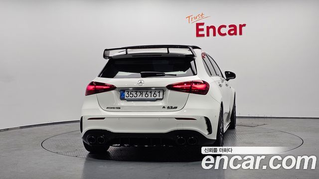 Mercedes-Benz A-Class 2026 — photo 4