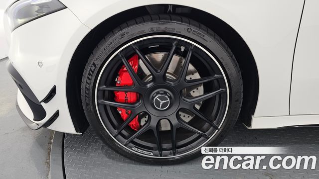 Mercedes-Benz A-Class 2026 — photo 5