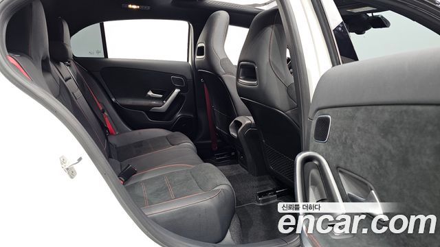 Mercedes-Benz A-Class 2026 — photo 12