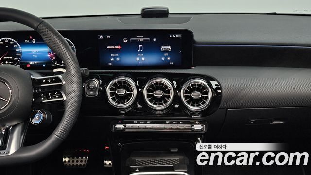 Mercedes-Benz A-Class 2026 — photo 16