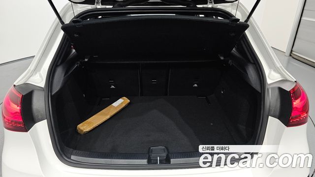Mercedes-Benz A-Class 2026 — photo 20