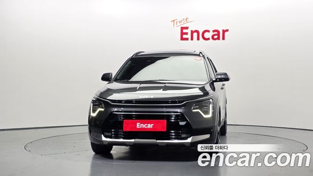 Kia Niro 2023 — photo 3