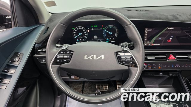 Kia Niro 2023 — photo 19