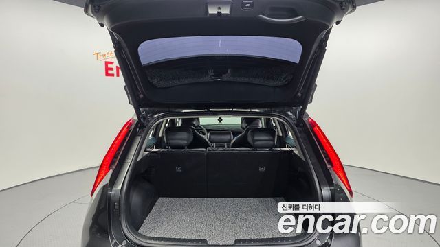 Kia Niro 2023 — photo 26