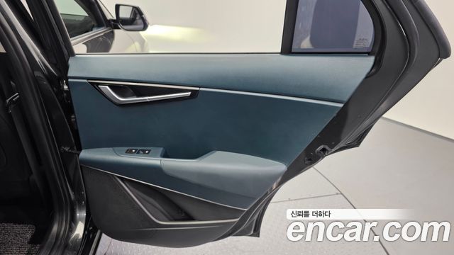 Kia Niro 2023 — photo 15