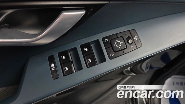 Kia Niro 2023 — photo 28