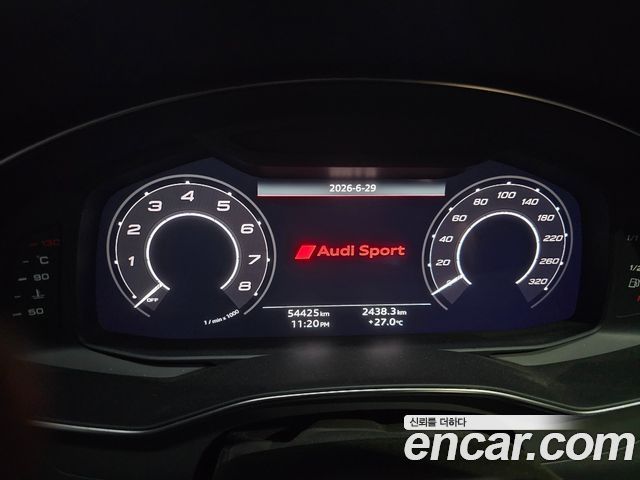 Audi RS7 2021 — photo 9